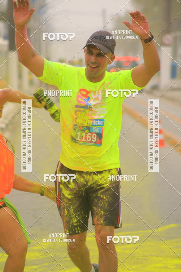 Compre as suas fotos do eventoColor Race Brasil - Guaruj no Fotop