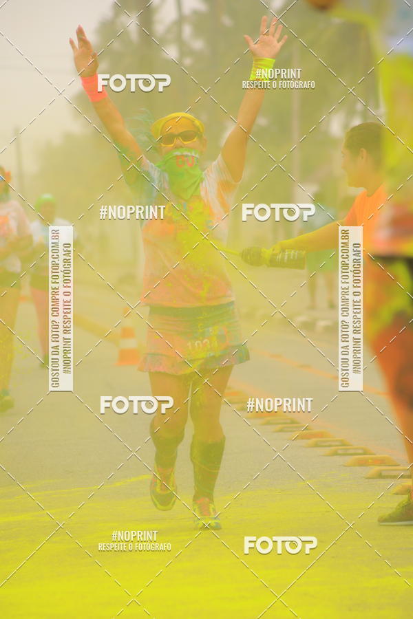 Compre as suas fotos do eventoColor Race Brasil - Guaruj no Fotop