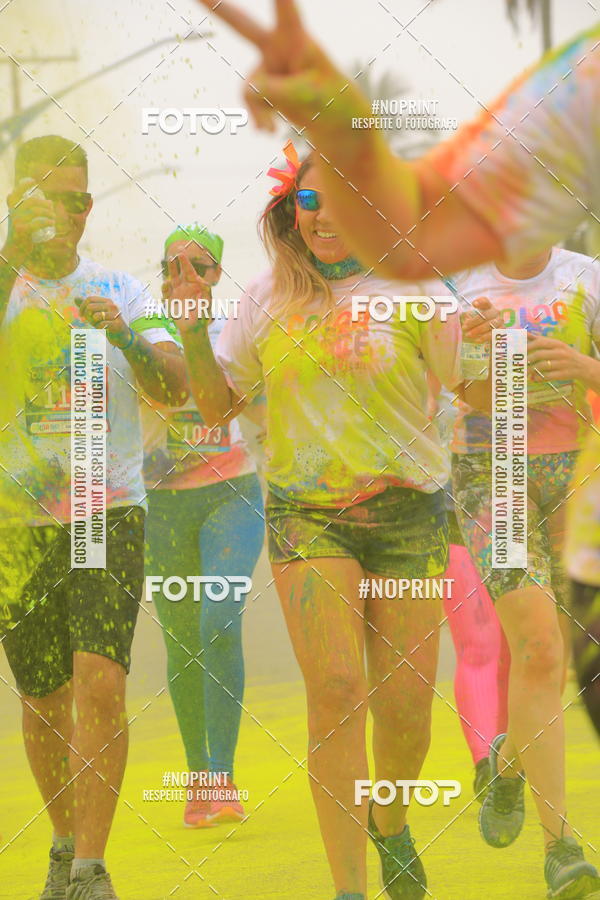 Compre as suas fotos do eventoColor Race Brasil - Guaruj no Fotop