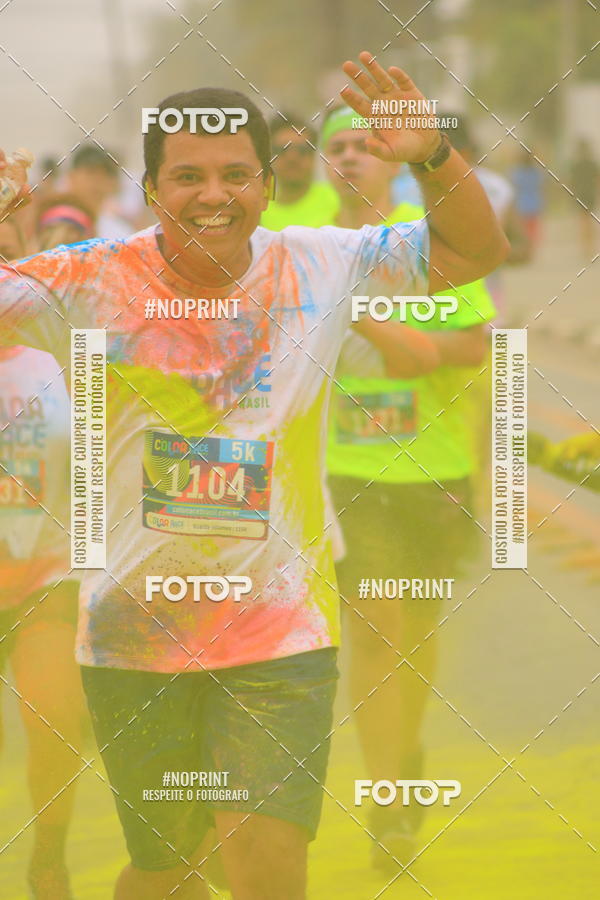 Compre as suas fotos do eventoColor Race Brasil - Guaruj no Fotop