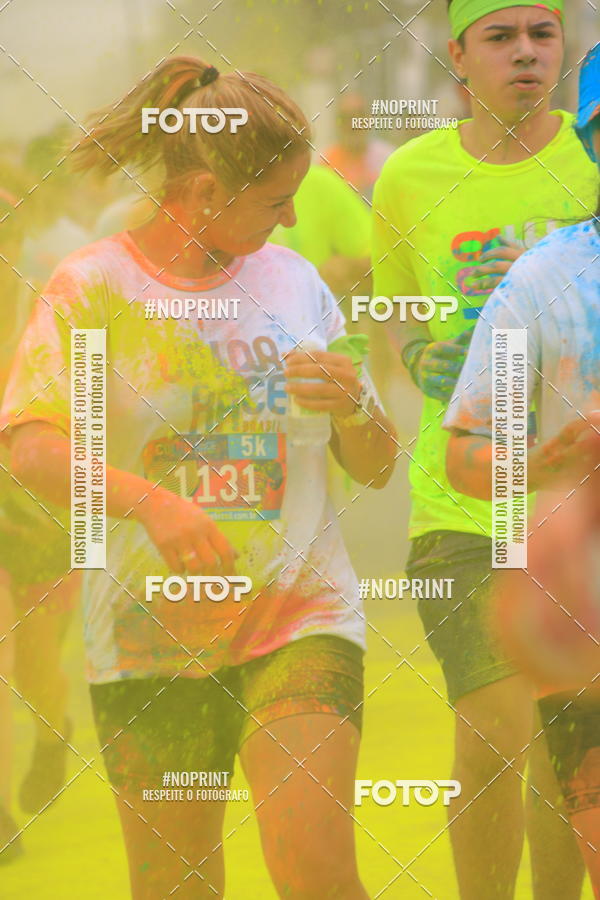Compre as suas fotos do eventoColor Race Brasil - Guaruj no Fotop
