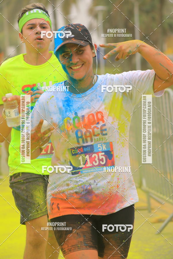 Compre as suas fotos do eventoColor Race Brasil - Guaruj no Fotop