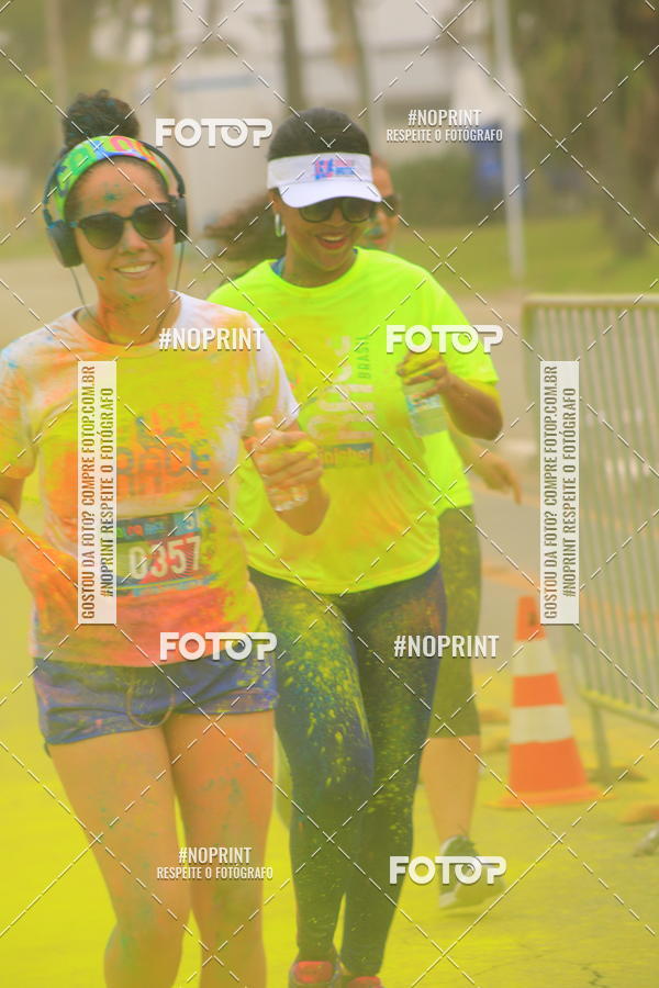 Compre suas fotos do eventoColor Race Brasil - Guaruj no Fotop