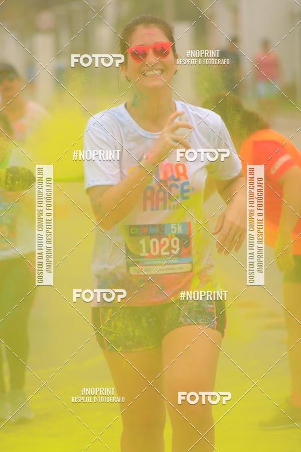 Compra tus fotos del eventoColor Race Brasil - Guaruj En Fotop