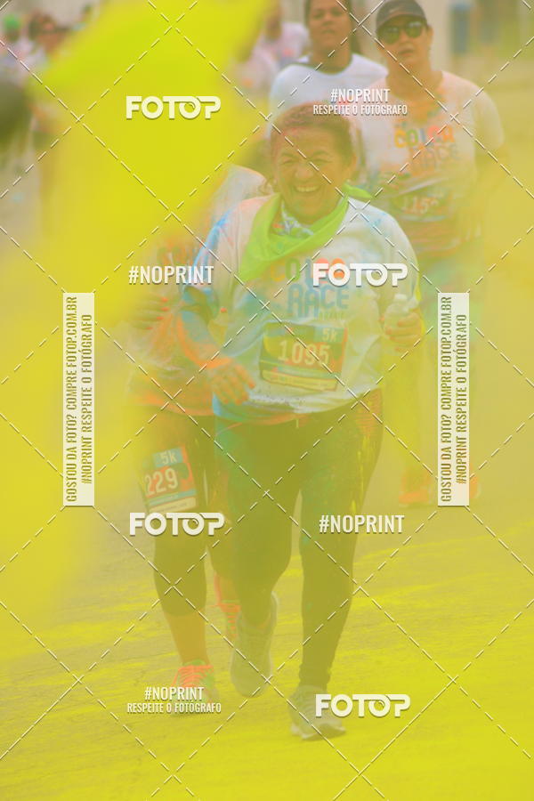 Compra tus fotos del eventoColor Race Brasil - Guaruj En Fotop