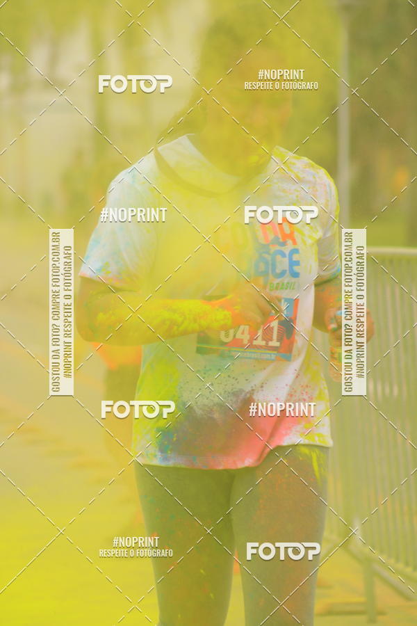 Compra tus fotos del eventoColor Race Brasil - Guaruj En Fotop