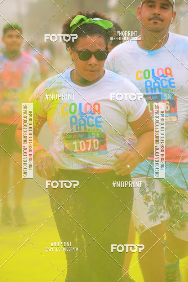 Compre as suas fotos do eventoColor Race Brasil - Guaruj no Fotop
