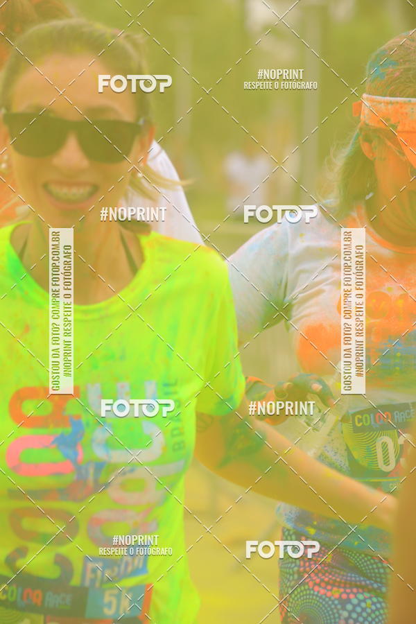 Buy your photos of the eventColor Race Brasil - Guaruj on Fotop