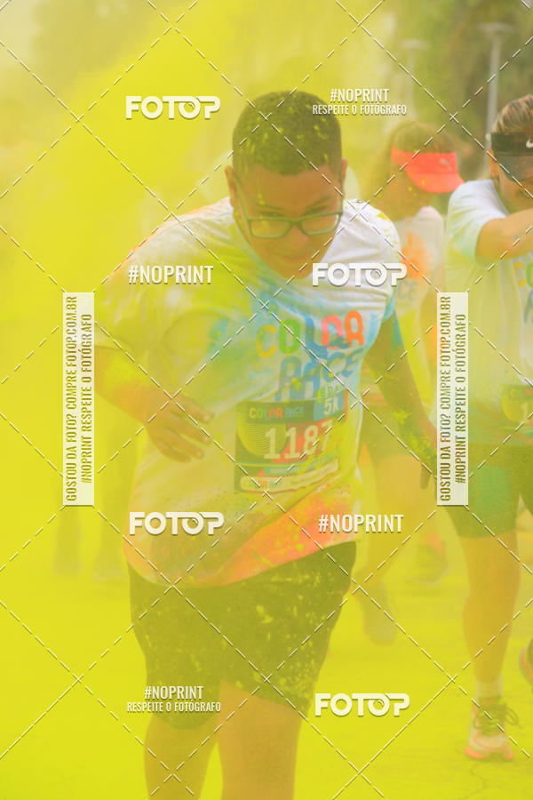 Buy your photos of the eventColor Race Brasil - Guaruj on Fotop