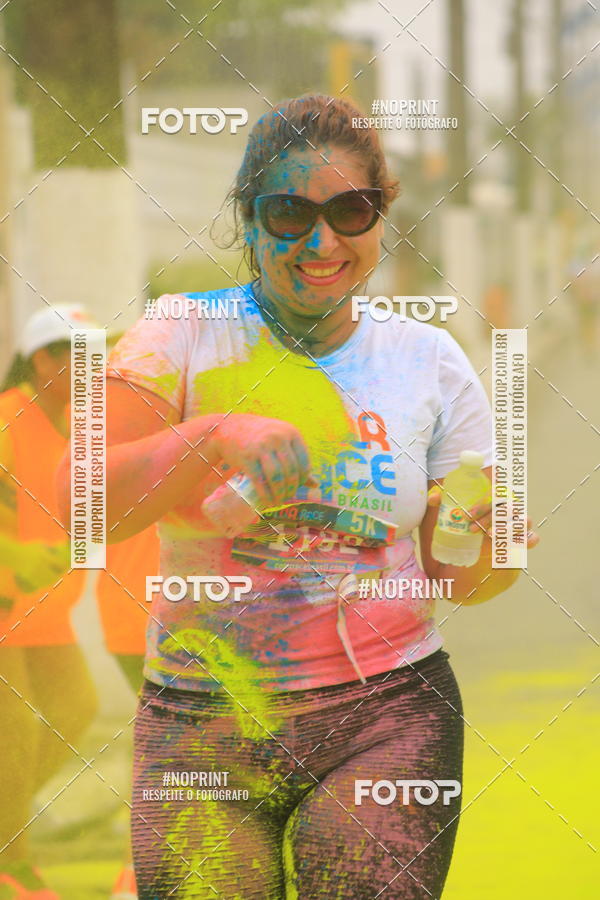 Compre as suas fotos do eventoColor Race Brasil - Guaruj no Fotop