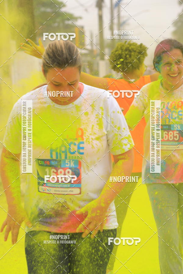 Compra tus fotos del eventoColor Race Brasil - Guaruj En Fotop