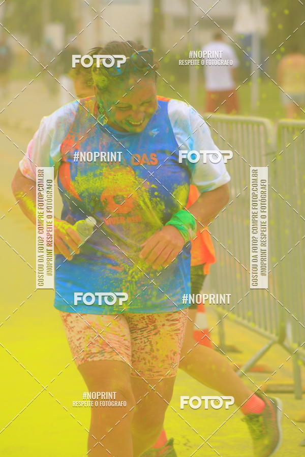 Compra tus fotos del eventoColor Race Brasil - Guaruj En Fotop