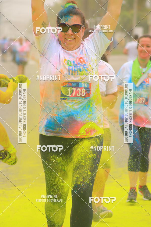 Compra tus fotos del eventoColor Race Brasil - Guaruj En Fotop