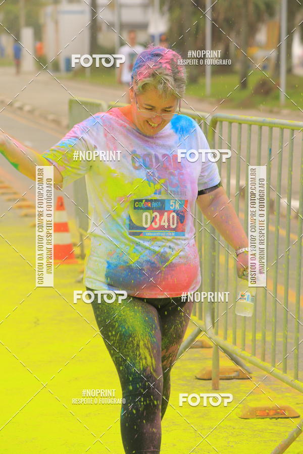 Compra tus fotos del eventoColor Race Brasil - Guaruj En Fotop