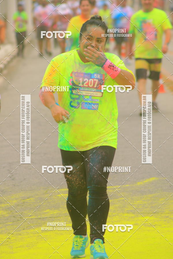 Compra tus fotos del eventoColor Race Brasil - Guaruj En Fotop