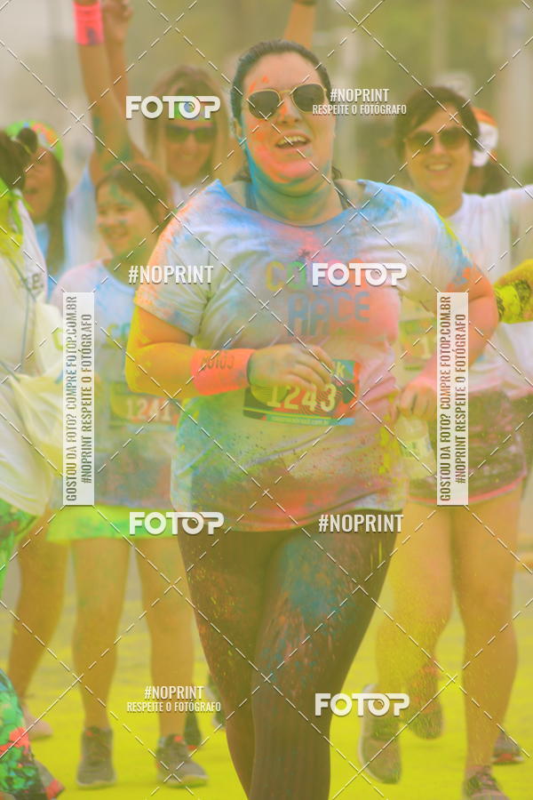 Compra tus fotos del eventoColor Race Brasil - Guaruj En Fotop