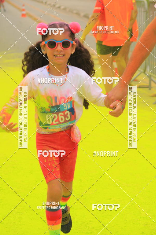 Compre suas fotos do eventoColor Race Brasil - Guaruj no Fotop