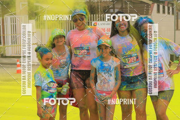 Compra tus fotos del eventoColor Race Brasil - Guaruj En Fotop
