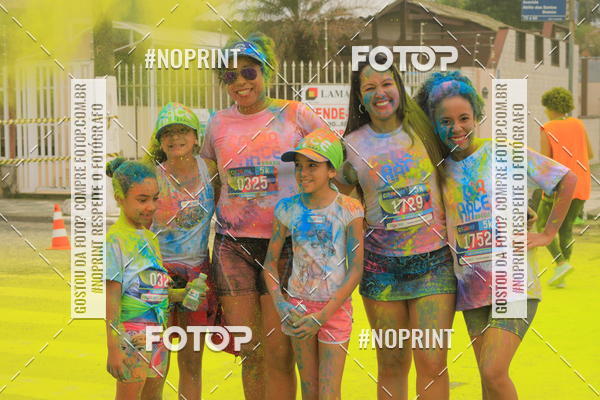 Compra tus fotos del eventoColor Race Brasil - Guaruj En Fotop