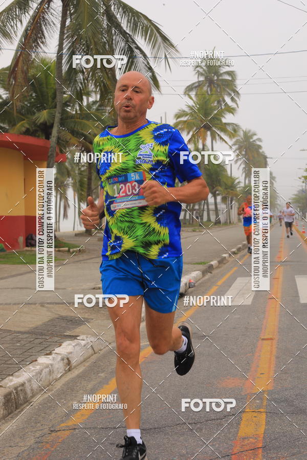 Buy your photos of the eventColor Race Brasil - Guaruj on Fotop