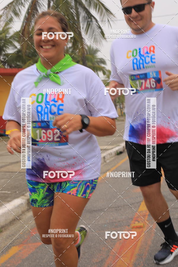 Compra tus fotos del eventoColor Race Brasil - Guaruj En Fotop