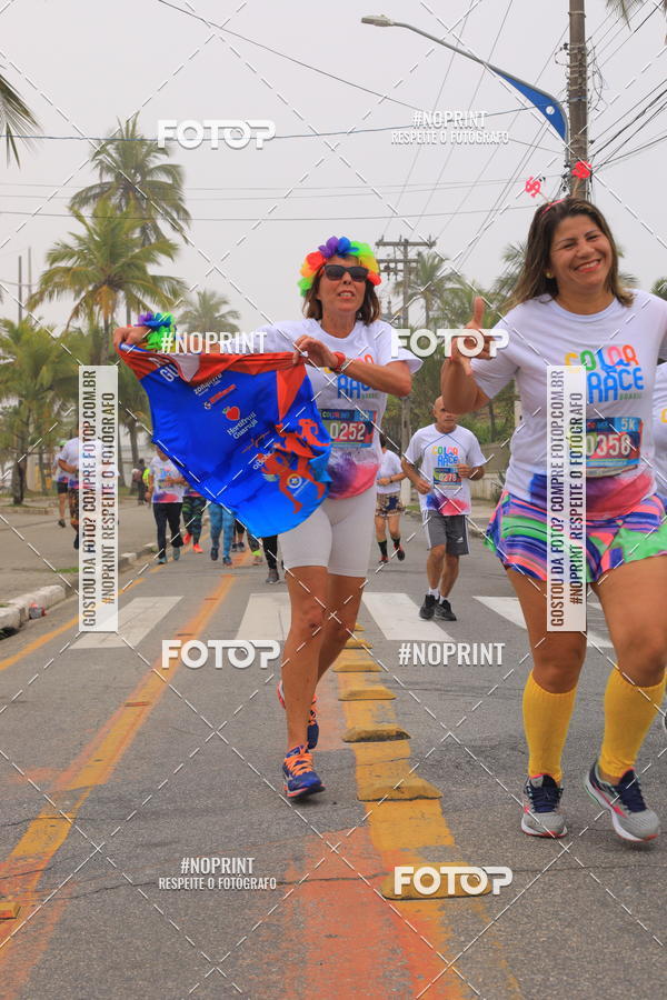 Compra tus fotos del eventoColor Race Brasil - Guaruj En Fotop