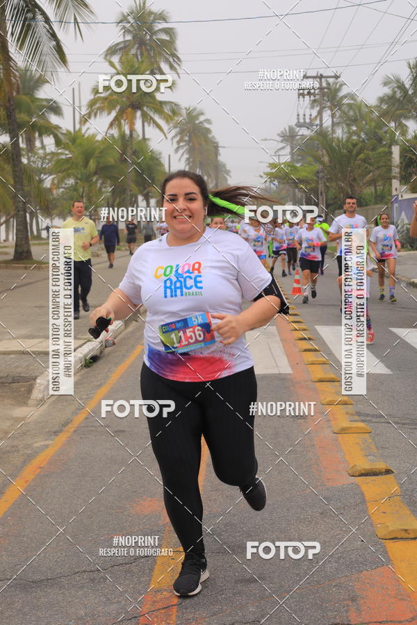 Compra tus fotos del eventoColor Race Brasil - Guaruj En Fotop