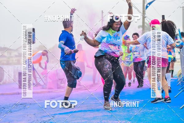 Compra tus fotos del eventoColor Race Brasil - Guaruj En Fotop