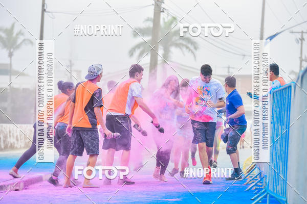 Compra tus fotos del eventoColor Race Brasil - Guaruj En Fotop