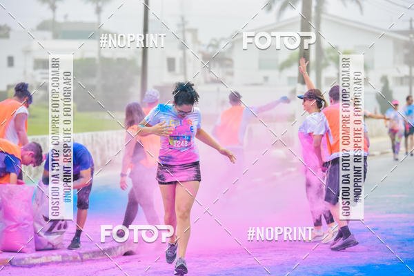 Compra tus fotos del eventoColor Race Brasil - Guaruj En Fotop