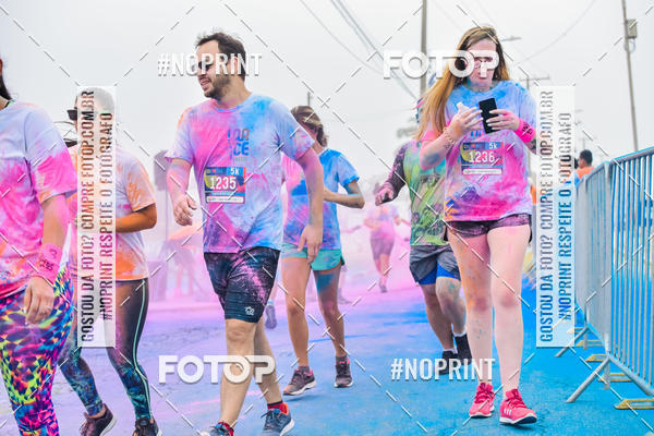 Compre as suas fotos do eventoColor Race Brasil - Guaruj no Fotop