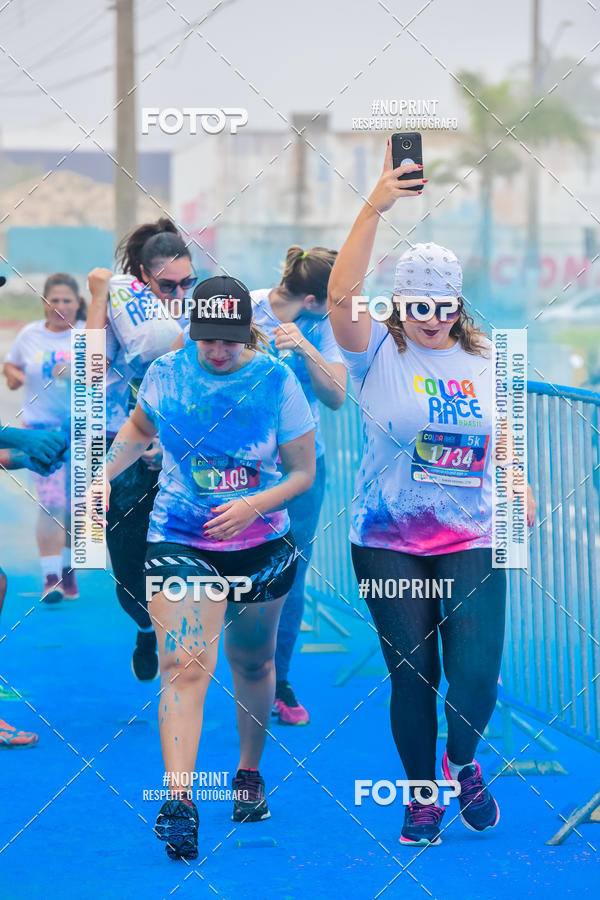 Buy your photos of the eventColor Race Brasil - Guaruj on Fotop