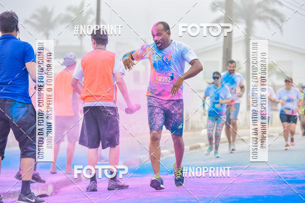 Compra tus fotos del eventoColor Race Brasil - Guaruj En Fotop