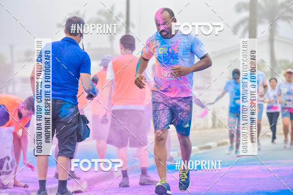 Compra tus fotos del eventoColor Race Brasil - Guaruj En Fotop