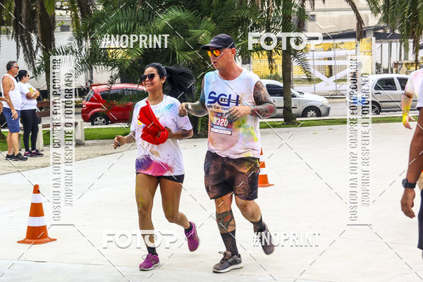 Compra tus fotos del eventoColor Race Brasil - Guaruj En Fotop