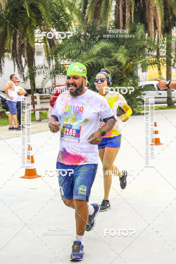 Compra tus fotos del eventoColor Race Brasil - Guaruj En Fotop