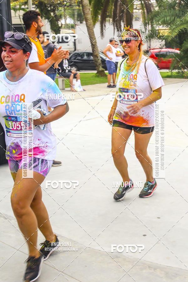 Compra tus fotos del eventoColor Race Brasil - Guaruj En Fotop