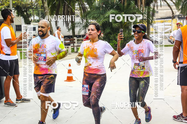 Compra tus fotos del eventoColor Race Brasil - Guaruj En Fotop