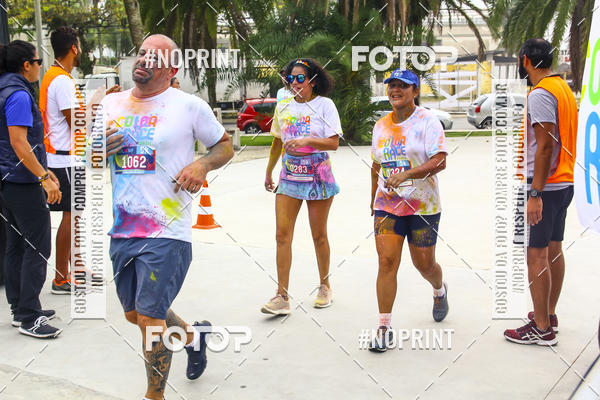 Compra tus fotos del eventoColor Race Brasil - Guaruj En Fotop
