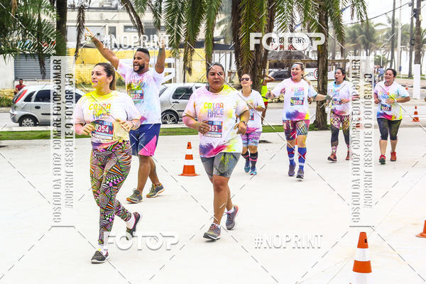Compre as suas fotos do eventoColor Race Brasil - Guaruj no Fotop