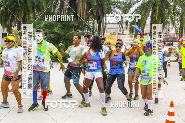 Compra tus fotos del eventoColor Race Brasil - Guaruj En Fotop