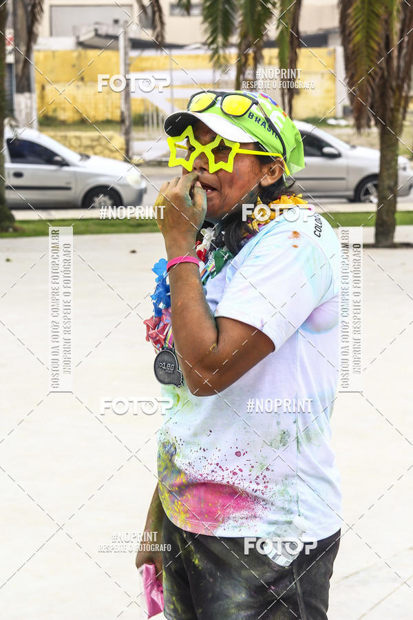 Compra tus fotos del eventoColor Race Brasil - Guaruj En Fotop
