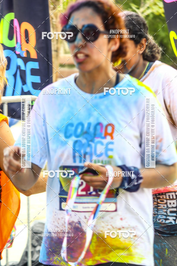 Compra tus fotos del eventoColor Race Brasil - Guaruj En Fotop