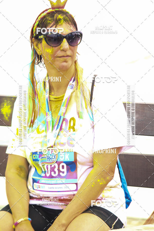 Compra tus fotos del eventoColor Race Brasil - Guaruj En Fotop