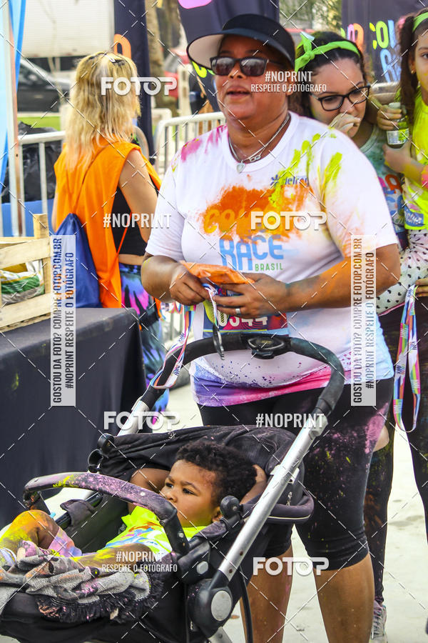 Compra tus fotos del eventoColor Race Brasil - Guaruj En Fotop