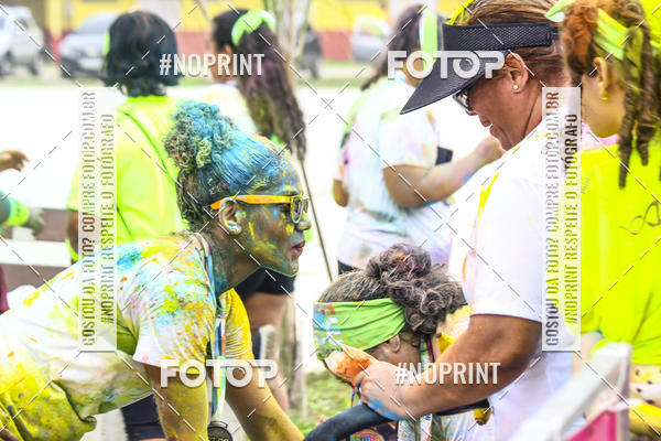 Compra tus fotos del eventoColor Race Brasil - Guaruj En Fotop