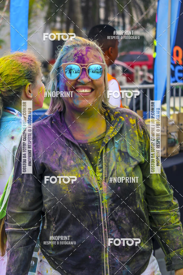 Compra tus fotos del eventoColor Race Brasil - Guaruj En Fotop