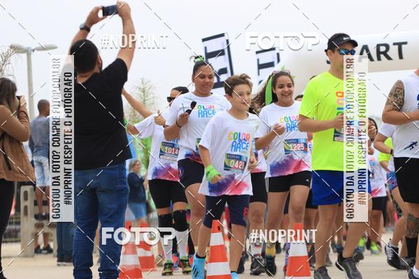 Compre as suas fotos do eventoColor Race Brasil - Guaruj no Fotop