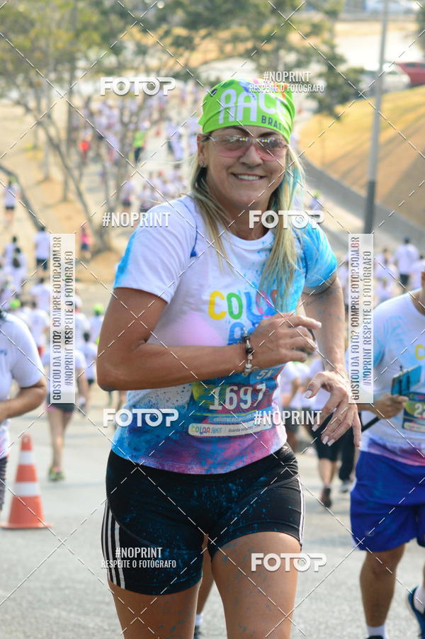 Compre as suas fotos do eventoColor Race Brasil - Belo Horizonte no Fotop