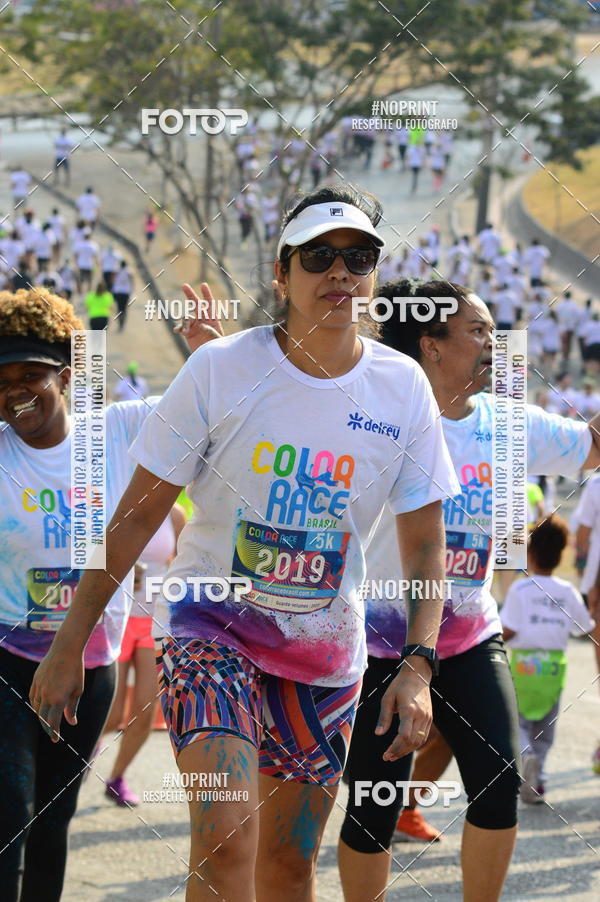 Compre as suas fotos do eventoColor Race Brasil - Belo Horizonte no Fotop
